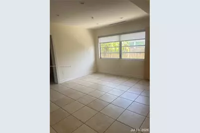 18715 NE 18th Ave, Miami, FL 33179 - Photo 25
