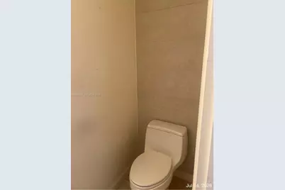 18715 NE 18th Ave, Miami, FL 33179 - Photo 27