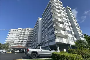 1200 NE Miami Gardens Dr, Miami, FL 33179 - Photo 13