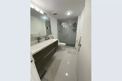 1200 NE Miami Gardens Dr #206W, Miami, FL 33179 - Photo 5