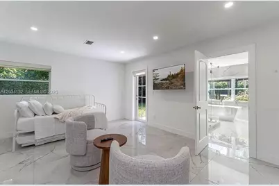 15201 SW 74th Pl, Palmetto Bay, FL 33157 - Photo 11
