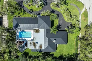 15201 SW 74th Pl, Palmetto Bay, FL 33157 - Photo 25