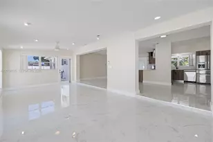 1221 SE 10th St, Deerfield Beach, FL 33441 - Photo 15