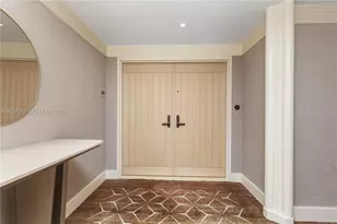 3 Grove Isle Dr, Miami, FL 33133 - Photo 33