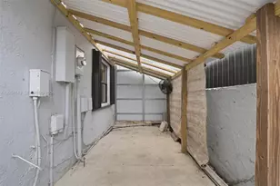 1389 NW 31st Ave, Miami, FL 33125 - Photo 27