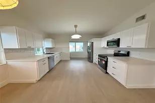 136 Marina Ave, Key Largo, FL 33037 - Photo 3