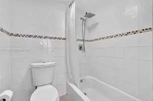 9381 E Bay Harbor Dr, Bay Harbor Islands, FL 33154 - Photo 15