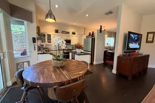 10900 NW 72nd St, Doral, FL 33178 - Photo 9