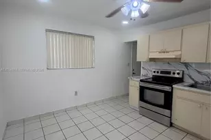 3821 SW 89th Ct, Miami, FL 33165 - Photo 7