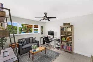 8601 Dundee Terrace, Miami Lakes, FL 33016 - Photo 31