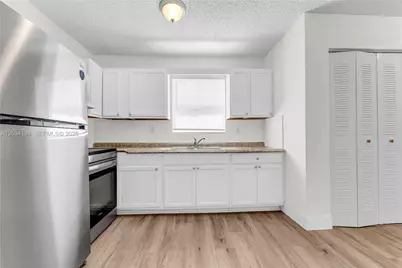 2856 NW 14th St #2, Fort Lauderdale, FL 33311 - Photo 5