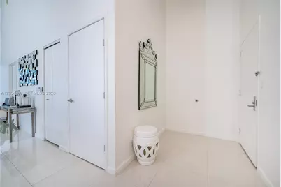 475 Brickell Ave #4115, Miami, FL 33131 - Photo 11