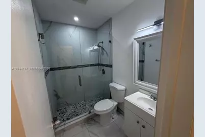 500 Layne Blvd #19, Hallandale Beach, FL 33009 - Photo 7
