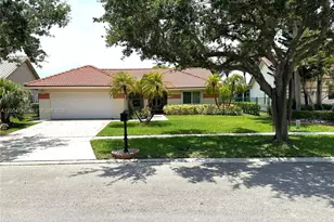 16328 NW 11th St, Pembroke Pines, FL 33028 - Photo 1