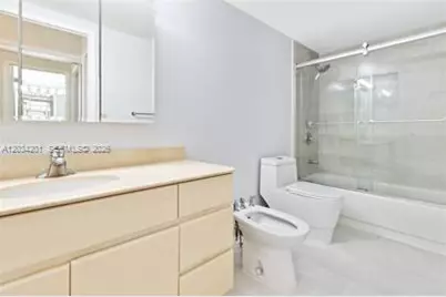2500 Parkview Dr #1216, Hallandale Beach, FL 33009 - Photo 5