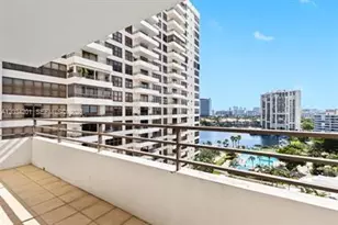 2500 Parkview Dr, Hallandale Beach, FL 33009 - Photo 17