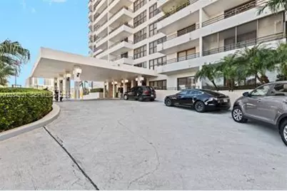 2500 Parkview Dr #1216, Hallandale Beach, FL 33009 - Photo 23