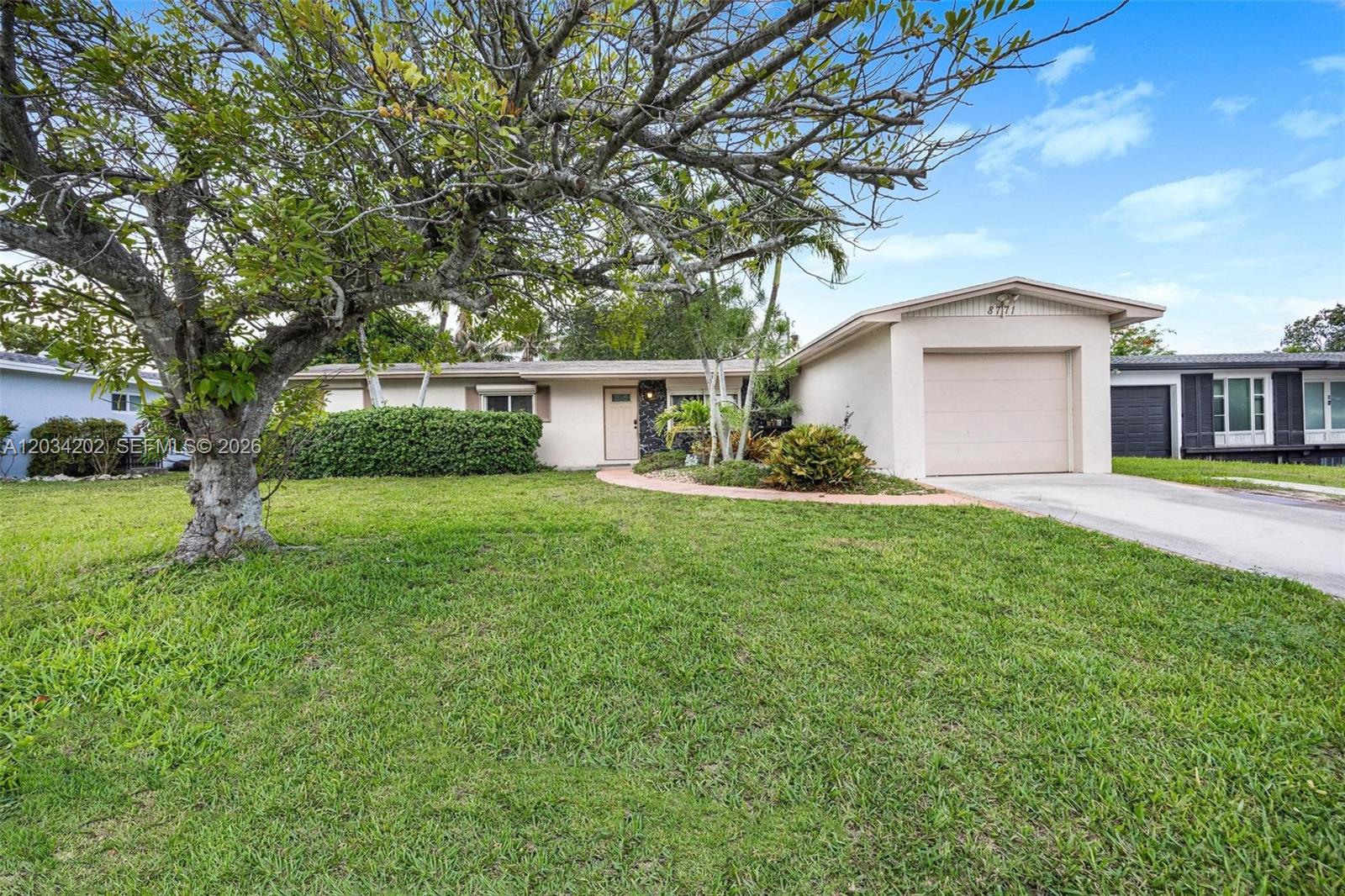 8771 SW 200th Terrace - 8771 SW 200th Terrace, Cutler Bay, FL 33189 Luxury Property | Jose Angel Pina
