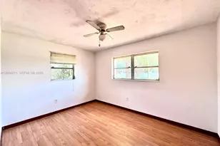 7711 Juniper St, Miramar, FL 33023 - Photo 11