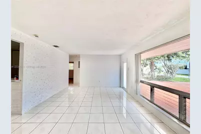 7711 Juniper St, Miramar, FL 33023 - Photo 3