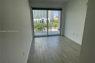 321 NE 26th St, Miami, FL 33137 - Photo 11