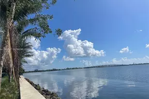 321 NE 26th St, Miami, FL 33137 - Photo 31
