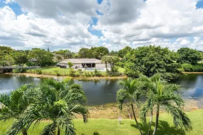 405 S Pine Island Rd #406D, Plantation, FL 33324 - Photo 11