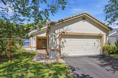 3211 NW 123rd Ave, Coral Springs, FL 33065 - Photo 3