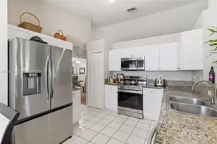 3211 NW 123rd Ave, Coral Springs, FL 33065 - Photo 13