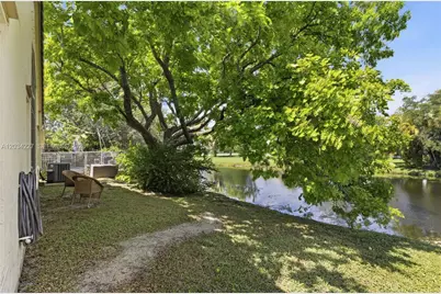 3211 NW 123rd Ave, Coral Springs, FL 33065 - Photo 25
