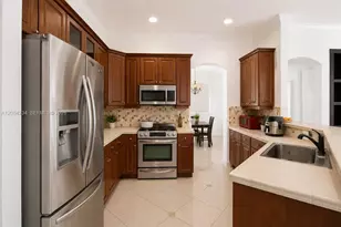 23646 SW 107th Pl, Homestead, FL 33032 - Photo 13