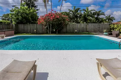 1324 Washington St, Hollywood, FL 33019 - Photo 29