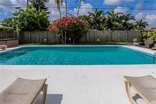1324 Washington St, Hollywood, FL 33019 - Photo 29