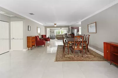 1324 Washington St, Hollywood, FL 33019 - Photo 7
