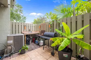 7661 NW 38th Ct, Sunrise, FL 33351 - Photo 29