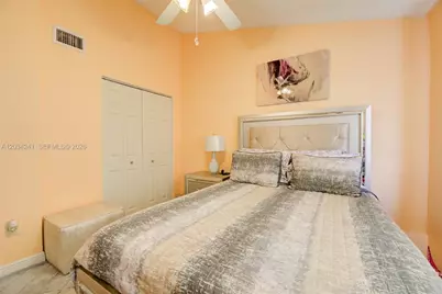 7661 NW 38th Ct, Sunrise, FL 33351 - Photo 23