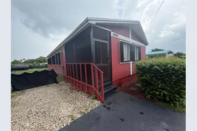 16980 SW 104th Ave, Miami, FL 33157 - Photo 3