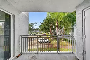 8540 SW 212th St, Cutler Bay, FL 33189 - Photo 31