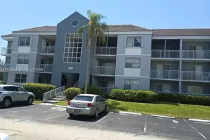 8540 SW 212th St, Cutler Bay, FL 33189 - Photo 1
