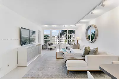 1620 S Ocean Blvd #3J, Lauderdale by the Sea, FL 33062 - Photo 1