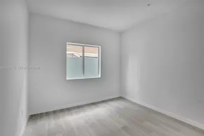 1567 NW 1st St #3, Miami, FL 33125 - Photo 13