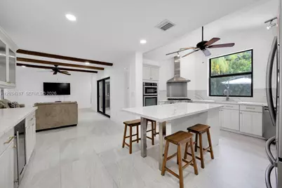 6860 SW 99th Ter, Pinecrest, FL 33156 - Photo 13