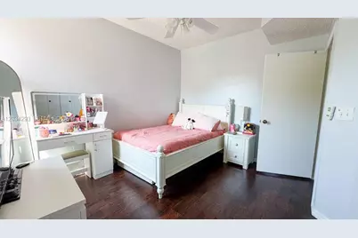 1611 Veracruz Ln #5-17, Weston, FL 33327 - Photo 21