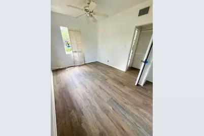 530 Mentone Rd, Lake Worth, FL 33462 - Photo 7