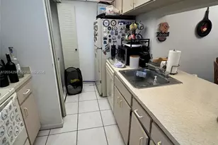 9710 Hammocks Blvd, Miami, FL 33196 - Photo 19