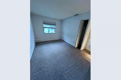9710 Hammocks Blvd #204-31, Miami, FL 33196 - Photo 15