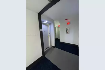 555 NE 15th St #33H, Miami, FL 33132 - Photo 19