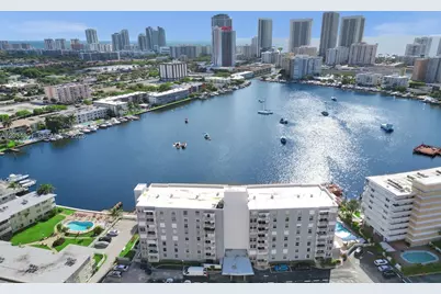 430 Golden Isles Dr #705, Hallandale Beach, FL 33009 - Photo 7
