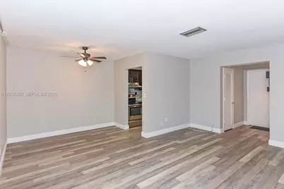 298 SW 6th St #103, Boca Raton, FL 33432 - Photo 17