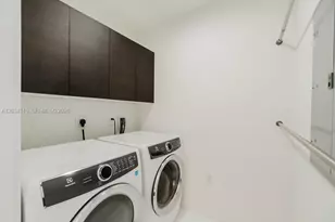 851 NE 1st Ave, Miami, FL 33132 - Photo 29
